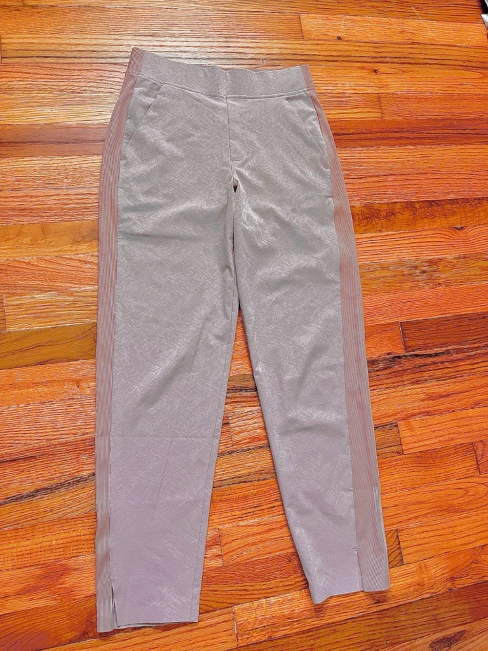 Athleta Brooklyn Ankle Pant Mauve Dusty Pink Size 0 Pull on Athletic